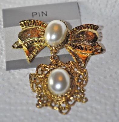 Brosche  Modeschmuck - Schleife goldfarbig   * 83 *