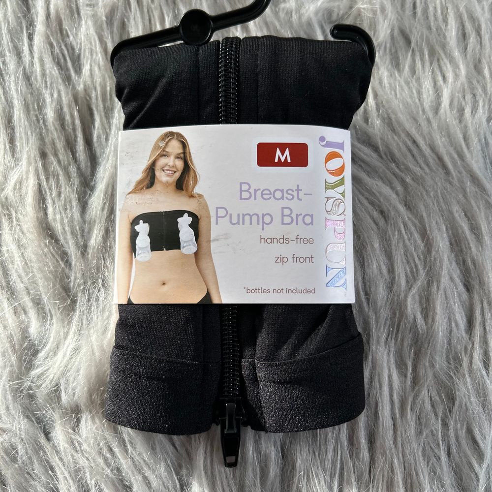 Joyspun Women's Medium Black Wireless Hands-Free Front Zip Breast Pump Bra  -image