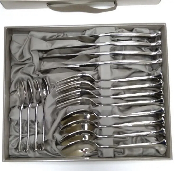 Shiseido Angela Cummings Gingko CLUB Exclusive Cutlery Set 16Pcs