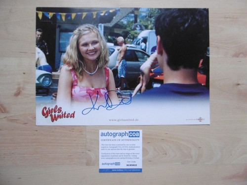 Kirsten Dunst Autogramm signed 21x31 cm Lobbycard "Girls United" ACOA