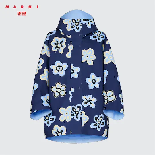 Uniqlo store kids raincoat