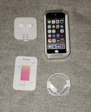 iPod Touch Plastic Retail Box Clear Case 32GB Includes Headphone Charger Sticker