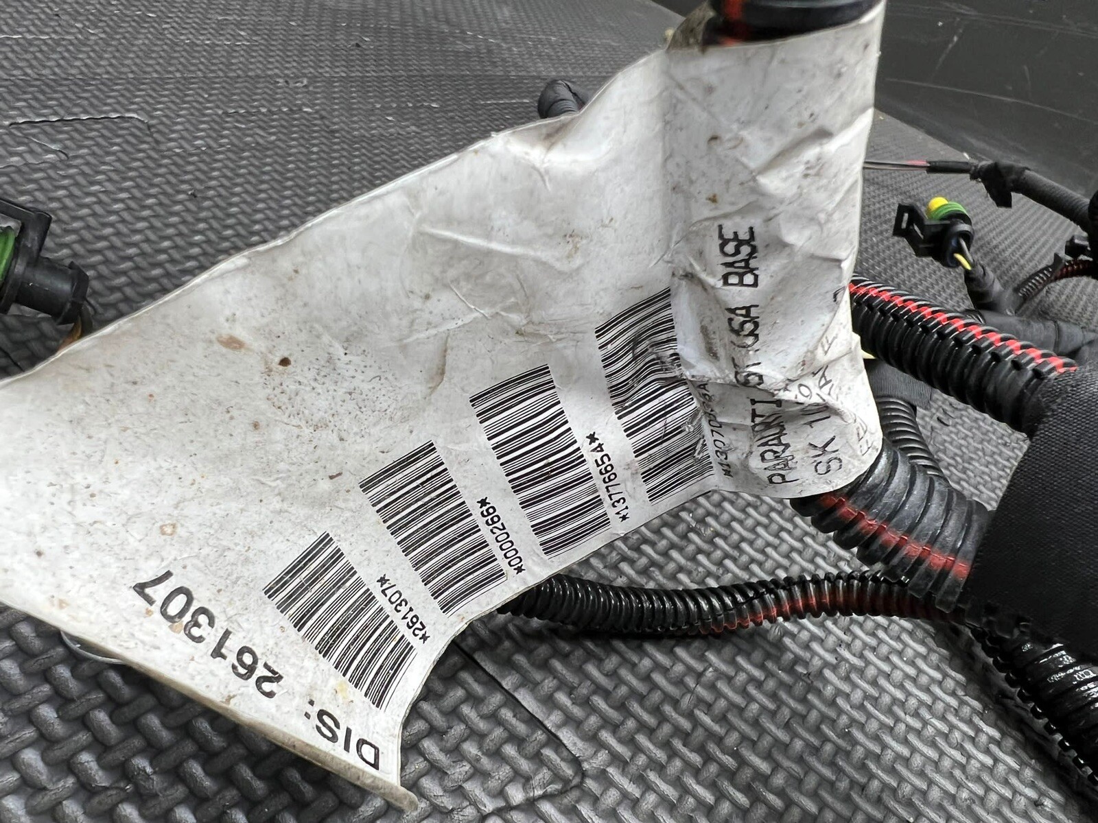 Ferrari 261307 58 Italia/Spider REAR BUMPER WIRING CABLE