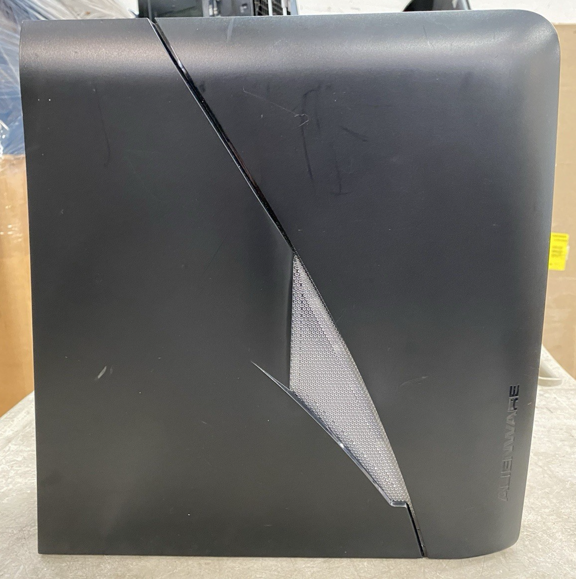 りょうた 品/X51 R2/i7/メ16/モニターセット AlienWare X51 R2 Gaming PC i7-4770 R9 270X 16GB RAM 256GB SSD 1TB