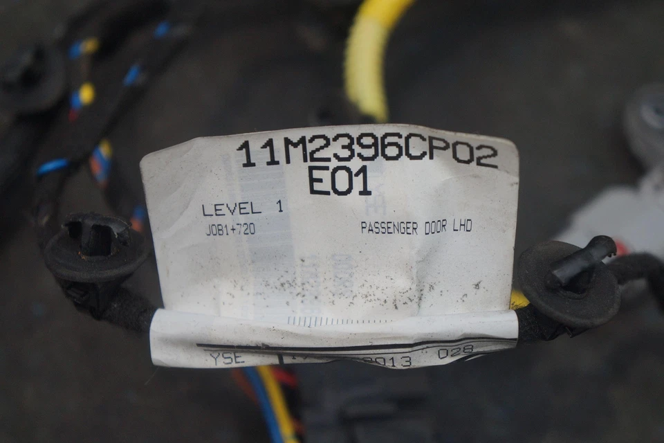 Cable arnés cableado puerta pasajero derecho 11M2396CP McLaren MP4-12C 2014 Foto 4 de 4