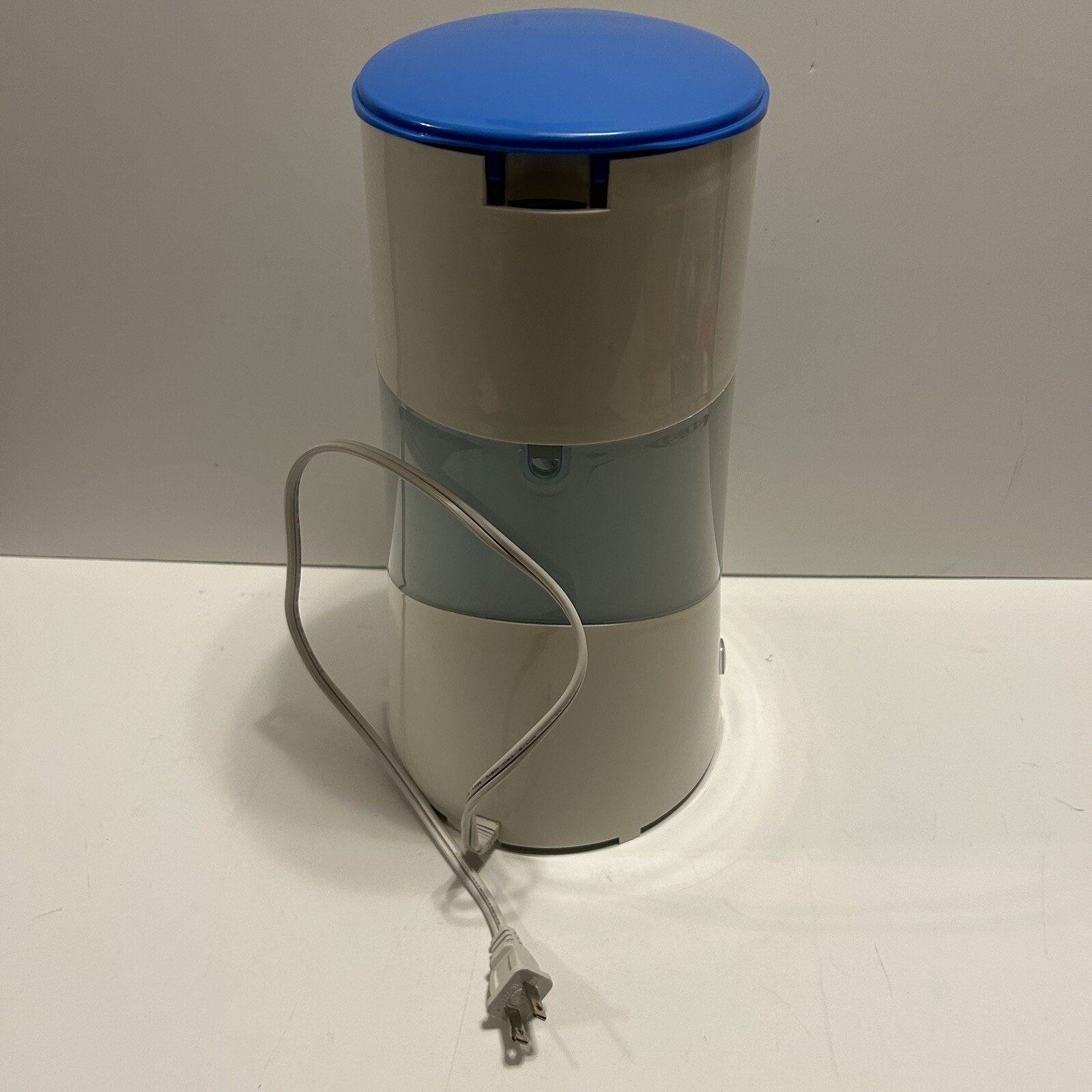 Mr Coffee Fresh Ice Tea Maker 3 QT Blue & White TM70 WITH Pitcher