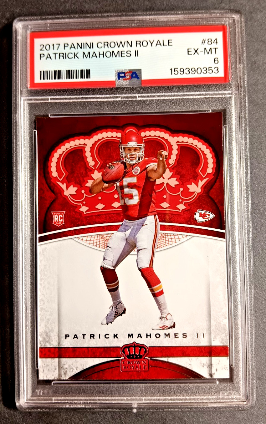 2017 Panini Crown Royale #84 Patrick Mahomes ROOKIE PSA 6 Chiefs