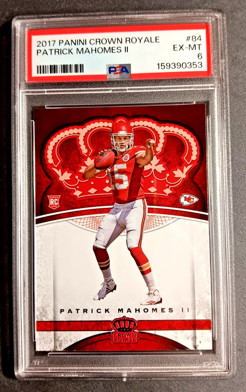 2017 Panini Crown Royale #84 Patrick Mahomes ROOKIE PSA 6 Chiefs