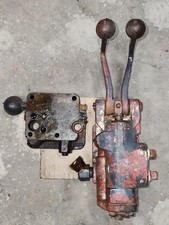 Massey Ferguson Tractor Dual Spool Hydraulic Remote Valve & Flow Control Valve