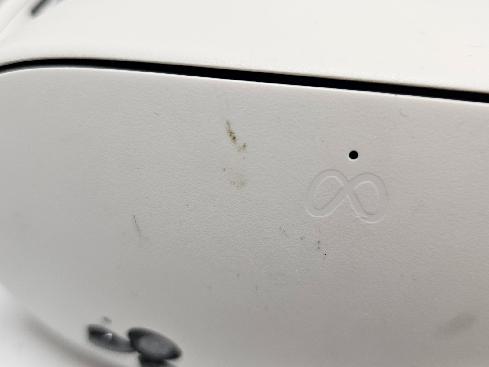 Meta Quest 3S 128GB Standalone All-in-One VR Headset Free Shipping