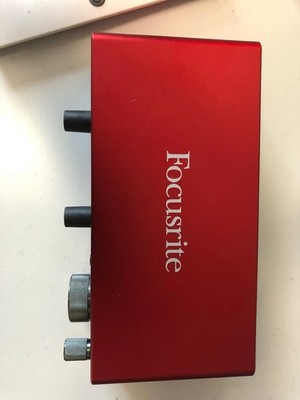 Focusrite Scarlett 2i2 3rd Gen Audiointerface USB-C Gitarre Mikrofon XLR
