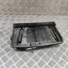 Mercedes-Benz C T-Model S205 Plateau de support de batterie A2056200118 31557310