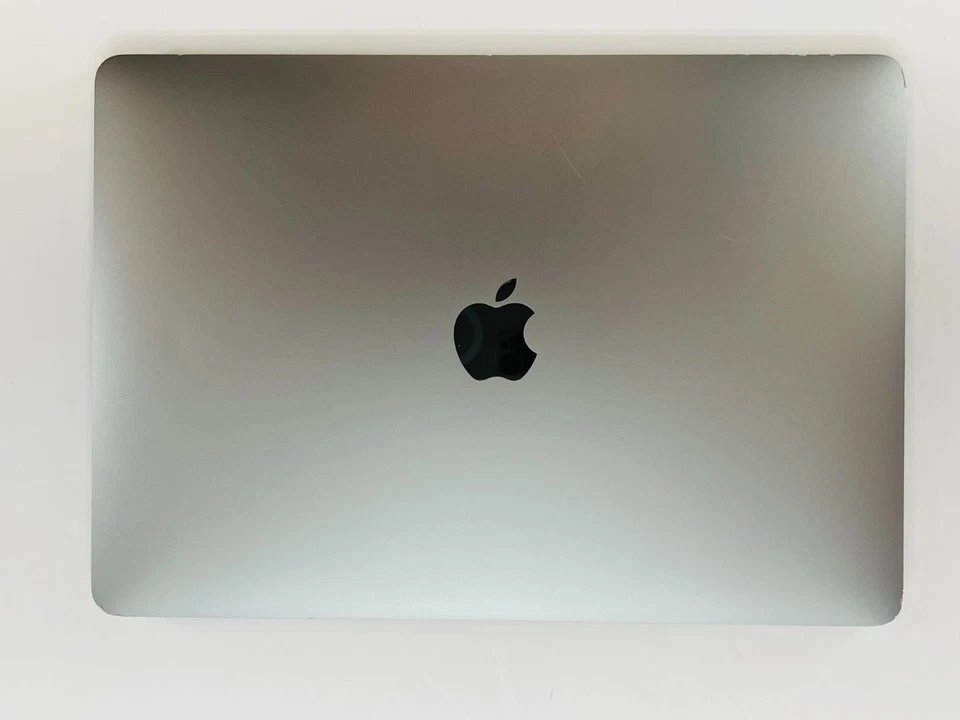 Apple 2020 MacBook Air M1 3.2GHz (7-Core GPU) 8GB RAM 256GB SSD - Fair - Image 4 of 4