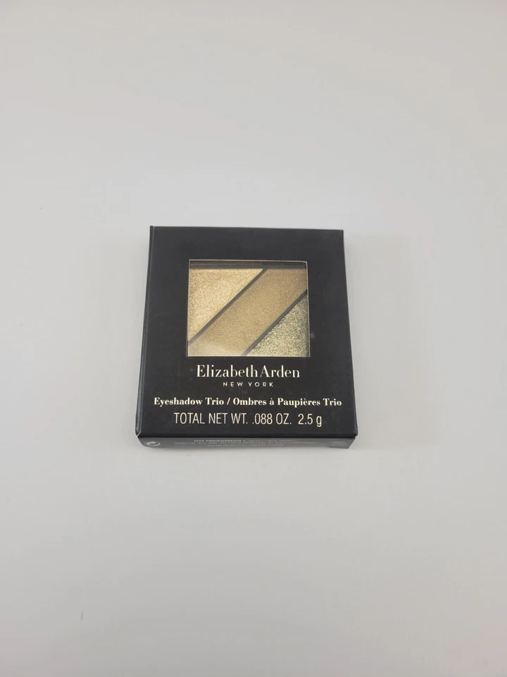ELIZABETH ARDEN EYE SHADOW TRIO 03 LEAVES OF GREEN - Image 2 of 4