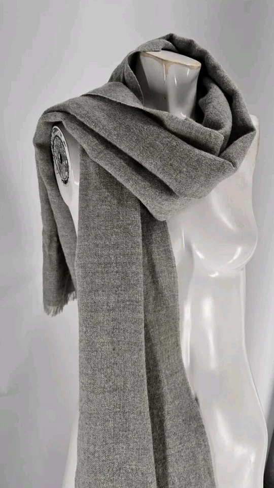 Restoration Hardware Women's Scarf Pure Alpaca Gray Knit Fringe - Image 3 of 4