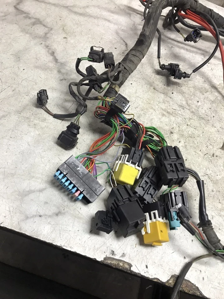 Chicote de fios 96 BMW R1100 R 1100 RT R1100RT  - Imagem 3 de 4