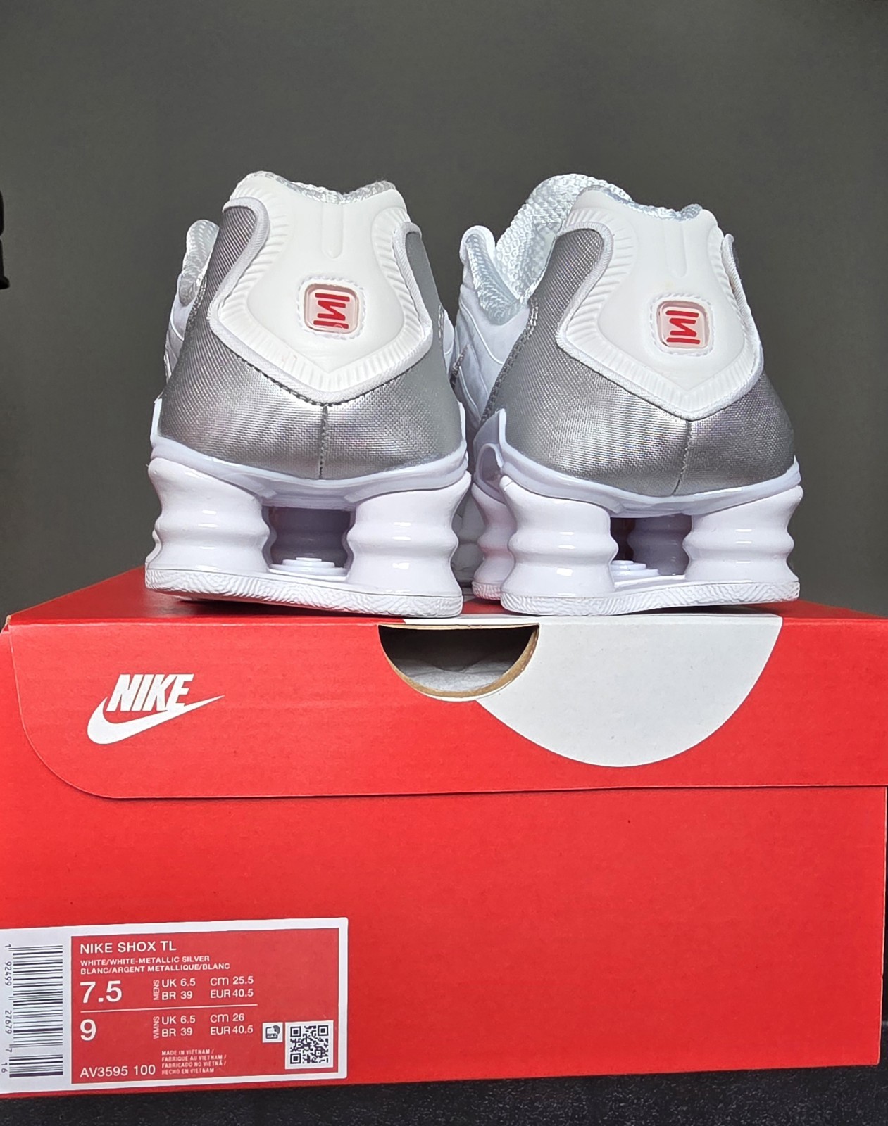 Nike Shox TL "White Metallic Silver" AV3595-100 Brand New Men's Size 7.5 thumbnail 6
