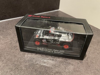 Audi RSQ Etron 1:43 Dakar 2022 Peterhansel Modellauto 5022200131