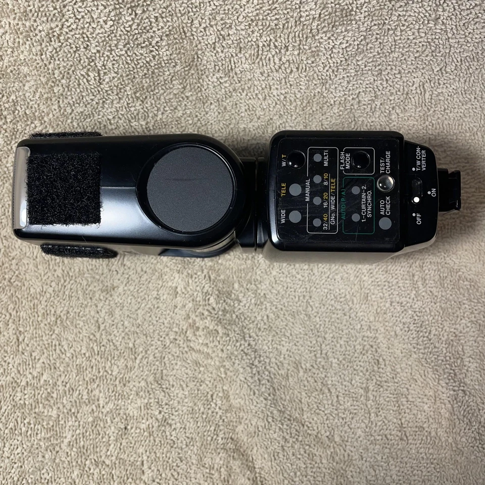 Vintage Olympus Flash G40 TTL Speedlight Hot Shoe - Not working - For parts - Image 3 of 4