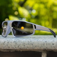 Photochromic Sports Sunglasses Men Women Cycling Hiking UV400 Windproof Goggles