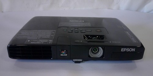 Epson PowerLite 1750 LCD Projector H372A (120 Lamp Hours) w/ Bag & Controller - Photo 8/15