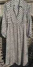 Mango Gorgeous Black and Ivory Floaty Geometric Print Lined Dress Size S Small