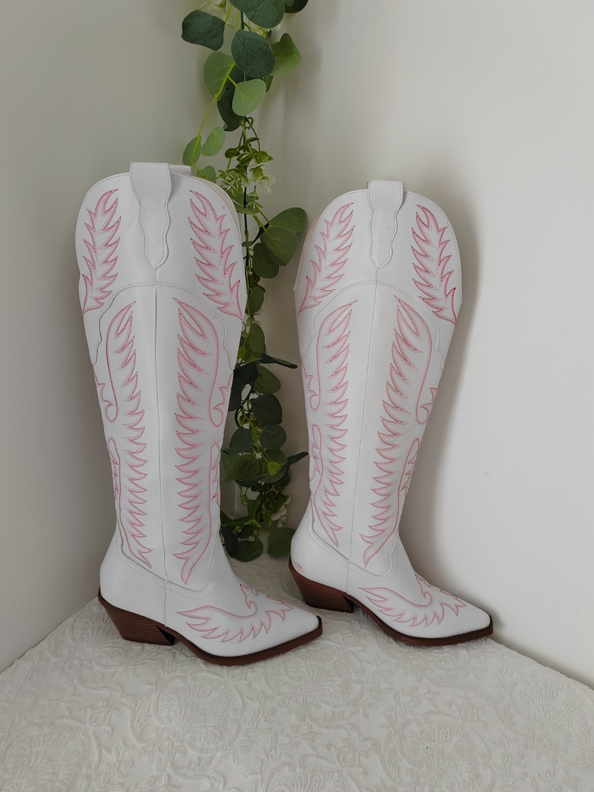 ASOS DESIGN White Faux Leather Cowboy Boots Embroidered Western Knee High  UK4 image 3