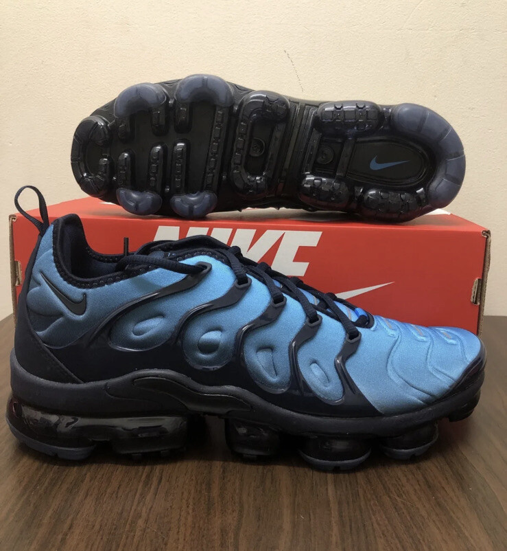 obsidian blue vapormax plus
