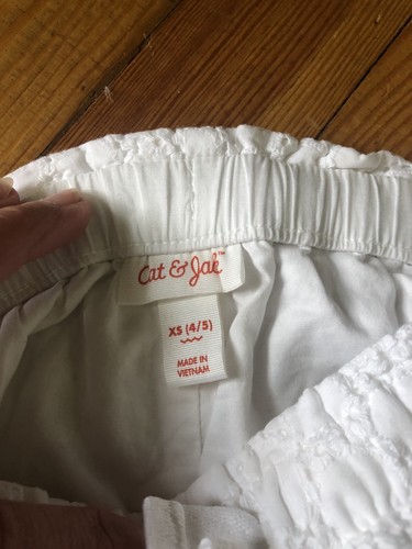 NWOT sz XS 4/5 White Cat & Jack Crotched Eyelet Lined Girls Shorts W Pockets - Picture 9 of 11