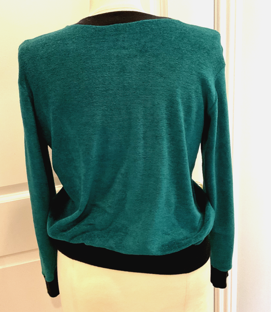 Felpa designer Yves Saint Laurent anni 80 velluto verde acqua con logo sulla manica