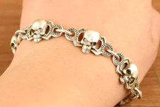 UNISEX BIKERS STAMPED .925 STERLING SILVER 8 INCH SKULL BRACELET.