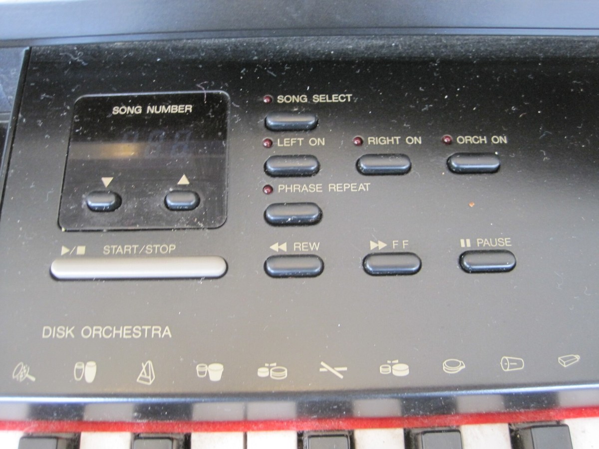 電子ピアノ　YAMHA Clavinova CVP55 Clavinova CVP-55 - Yamaha Clavinova CVP-55 - Audiofanzine