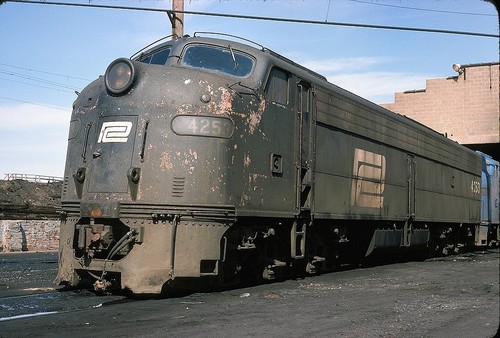 Penn Central (PC) - E8a - #4253 - Original 35mm Slide.