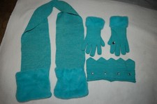 Girls TEAL 3 PC WINTER SET Crown Headband FLEECE LINED GLOVES Scarf w/ Pockets
