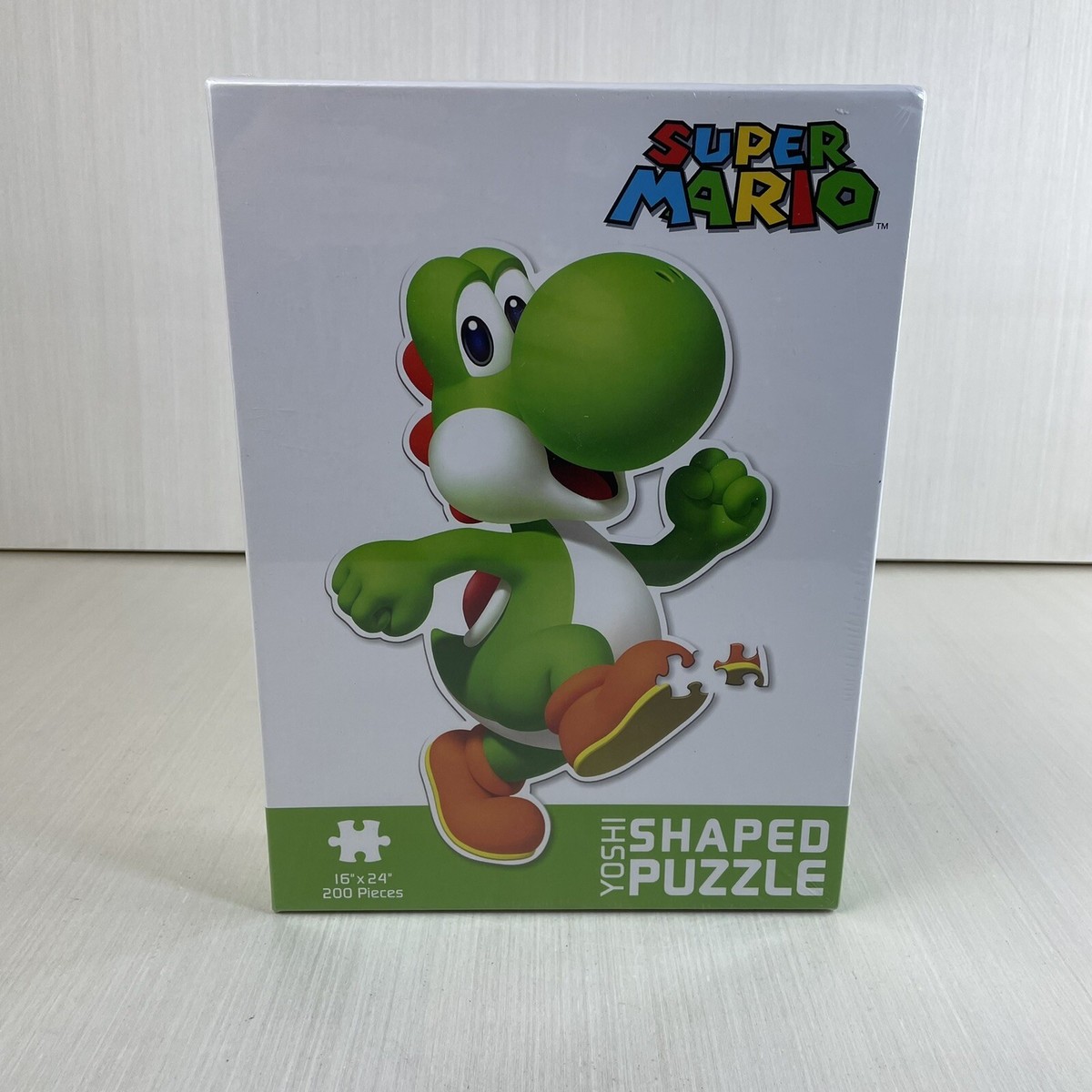 Nintendo Super Mario Yoshi Shaped Puzzle 200 Pieces 16”x24