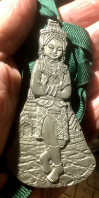 Vtg 1982 THAILAND PEWTERSMITH STUDIO Pendant Pewter Canada ORNAMENT 30'' NECKLACE
