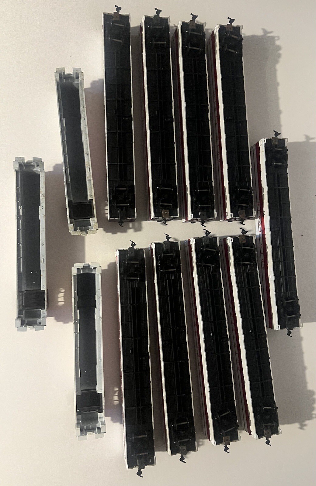 HO Scale AutoTrain Lot 9 Bachmann Bilevel Auto Racks And 3 Athearn