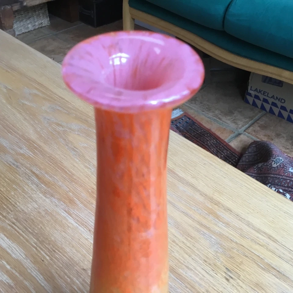 SCANDINAVIAN STYLE RETRO MULTICOLOURED SPATTER PATTERN CASED LARGE GLASS VASE - Image 3 of 4