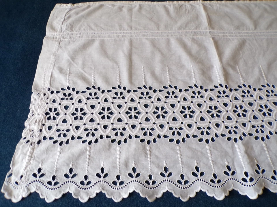BRODERIE ANCIENNE RIDEAU COTON BLANC - Photo 2/4