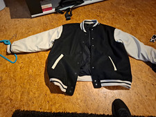 Divided H&M Damen Collegejacke Varsity schwar...