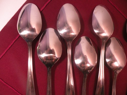Set Of 7 Place Oval Soup Spoons Ventura Hampton Silversmiths Stainless 7 1/2" B - Picture 6 of 7