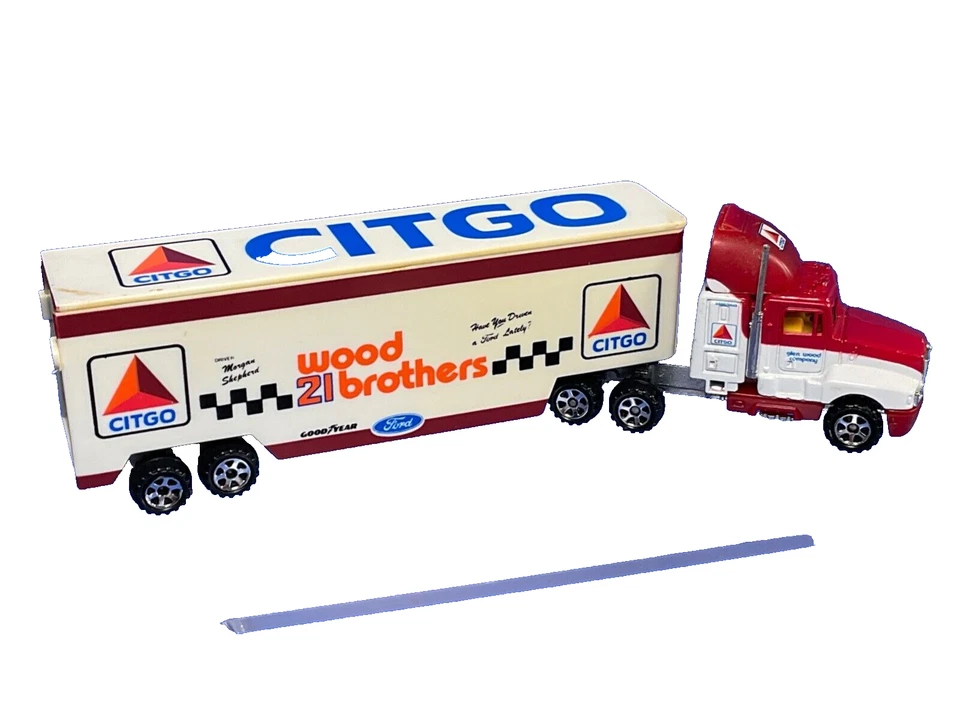 1991 Road Champs Morgan Shepherd #21  CITGO Race Kenworth Trk & Transporter 1:64 - Image 4 of 4