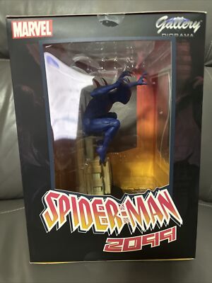 MARVEL Gallery Spider-Man 2099 Diamond Select PVC Diorama