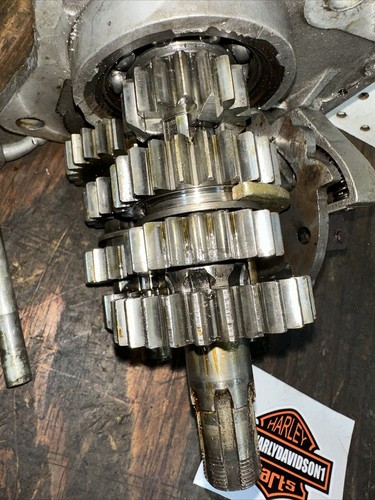 1965 Harley Sportster XLCH900 XL XLH 900 XLCH Ironhead Transmission 4 speed 106 - Picture 2 of 24
