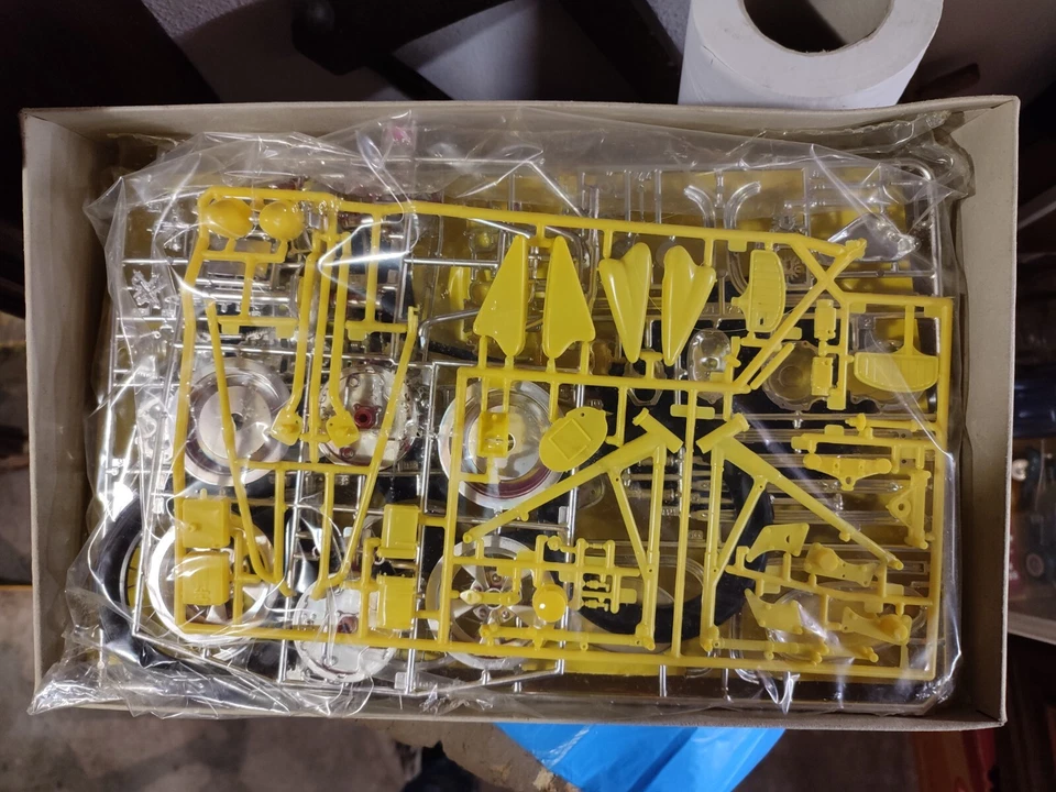 Triumphant Trike Revell 1/8 - Immagine 3 di 4