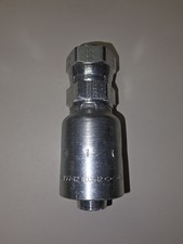  Parker 10677-12-12 , Straight Crimp Style Hydraulic Hose Fitting New..