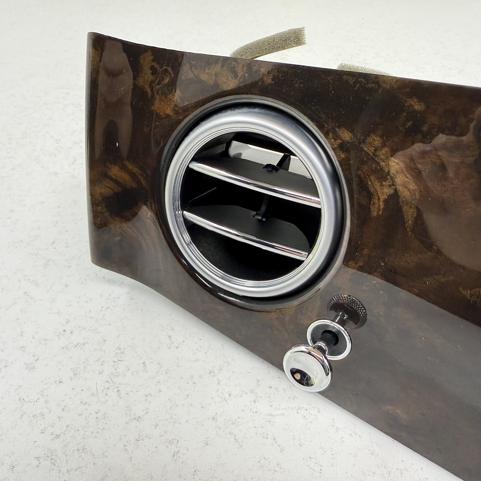 Bentley Flying Spur 2014-2018 Right Dashboard trim