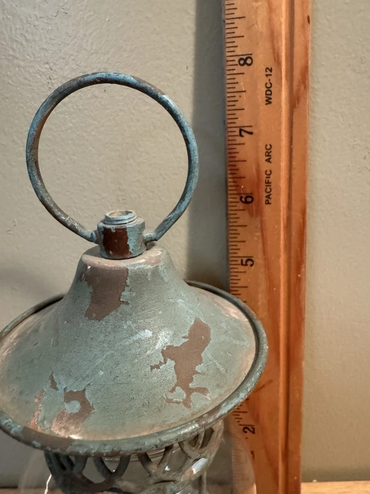 Candelabro de metal azul envejecido linterna lámpara casa de campo granja 8" Foto 4 de 4