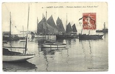 44 SAINT NAZAIRE FISHERMEN SARDINIERS IN THE FRONT PORT
