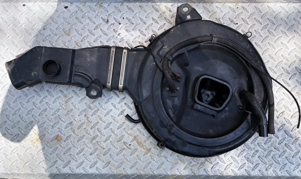 Filtro de admisión de filtro de aire inferior OEM con filtro Toyota Pickup/4Runner 22R Foto 4 de 4